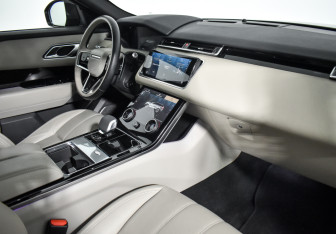 Подержанный автомобиль Land Rover Range Rover Velar 2021 года (10 фото)