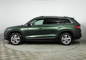 Подержанный автомобиль Skoda Kodiaq 2019 года (8 фото)