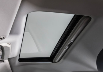 Подержанный автомобиль Infiniti QX80 2016 года (34 фото)