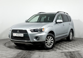 Подержанный автомобиль Mitsubishi Outlander 2011 года (1 фото)