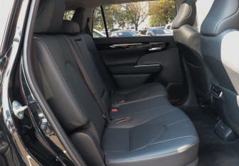 Новый Toyota Highlander 2025 (6 фото)