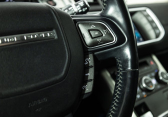 Подержанный автомобиль Land Rover Range Rover Evoque 2014 года (23 фото)
