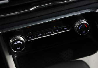 Подержанный автомобиль Belgee X50 2024 года (19 фото)