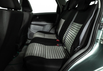 Подержанный автомобиль Suzuki SX4 Hatchback 2012 года (10 фото)