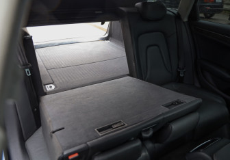 Подержанный автомобиль Audi A4 allroad 2012 года (25 фото)