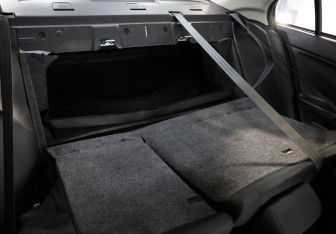 Подержанный автомобиль Mitsubishi Lancer Sedan 2012 года (23 фото)