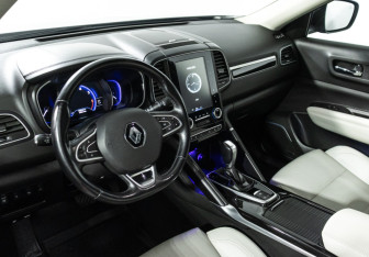 Подержанный автомобиль Renault Koleos 2017 года (11 фото)