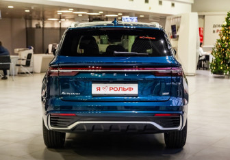 Новый Geely Monjaro 2025 (5 фото)