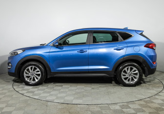 Подержанный автомобиль Hyundai Tucson 2017 года (8 фото)