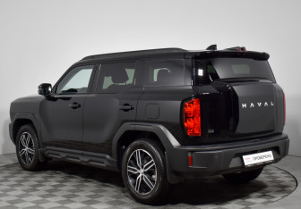 Подержанный автомобиль Haval H3 2024 года (7 фото)