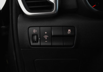 Подержанный автомобиль Kia Sportage 2017 года (17 фото)