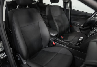 Подержанный автомобиль Ford Focus Wagon 2018 года (20 фото)