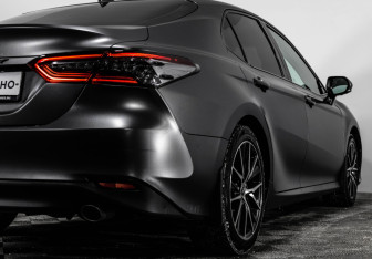 Подержанный автомобиль Toyota Camry Sedan 2020 года (6 фото)