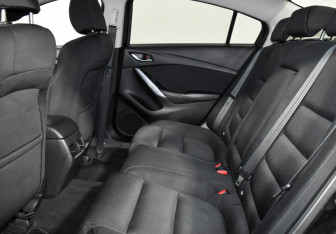 Подержанный автомобиль Mazda 6 Sedan 2015 года (12 фото)