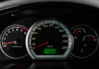 Подержанный автомобиль Chevrolet Lacetti Wagon 2012 года (14 фото)