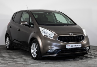Подержанный автомобиль Kia Venga 2016 года (3 фото)