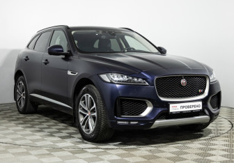 Подержанный автомобиль Jaguar F-Pace 2016 года (3 фото)