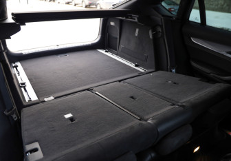 Подержанный автомобиль BMW X6 2017 года (31 фото)