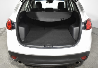 Подержанный автомобиль Mazda CX-5 2015 года (20 фото)