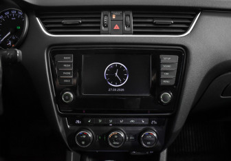 Подержанный автомобиль Skoda Octavia Liftback 2016 года (18 фото)