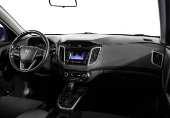 Подержанный автомобиль Hyundai Creta 2019 года (9 фото)