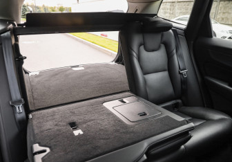 Подержанный автомобиль Volvo XC60 2020 года (28 фото)