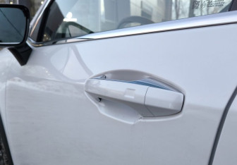 Подержанный автомобиль Exeed LX 2024 года (10 фото)