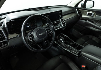 Подержанный автомобиль Kia Sorento 2021 года (11 фото)