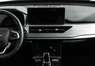 Подержанный автомобиль Chery Tiggo 8 Pro 2022 года (14 фото)