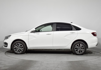 Подержанный автомобиль LADA (ВАЗ) Vesta Sedan 2023 года (8 фото)