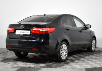 Подержанный автомобиль Kia Rio Sedan 2011 года (5 фото)