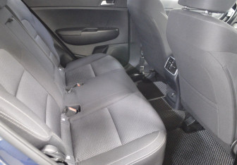 Подержанный автомобиль Kia Sportage 2018 года (13 фото)