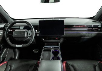 Подержанный автомобиль Jetour Dashing 2023 года (13 фото)