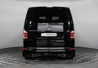 Подержанный автомобиль Volkswagen Caravelle 2016 года (6 фото)