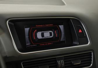 Подержанный автомобиль Audi Q5 2014 года (14 фото)