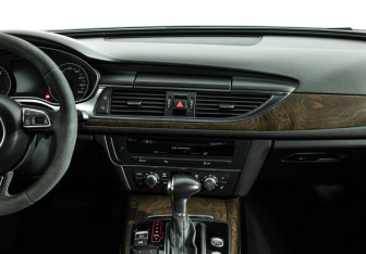 Подержанный автомобиль Audi A6 Sedan 2013 года (14 фото)
