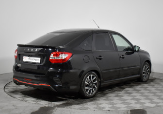 Подержанный автомобиль LADA (ВАЗ) Granta Liftback 2023 года (5 фото)