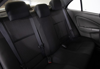 Подержанный автомобиль Nissan Almera Classic 2008 года (18 фото)
