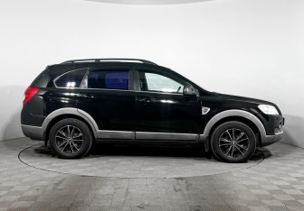 Подержанный автомобиль Chevrolet Captiva 2007 года (4 фото)