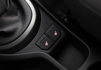 Подержанный автомобиль Kia Rio Sedan 2014 года (13 фото)