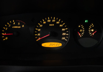 Подержанный автомобиль SsangYong Kyron 2008 года (12 фото)