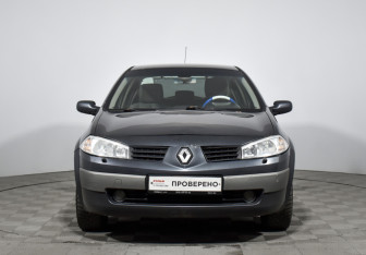 Подержанный автомобиль Renault Megane Sedan 2005 года (2 фото)