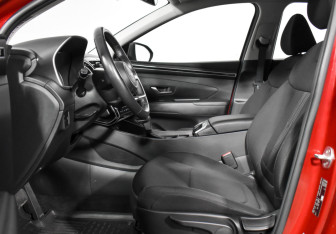 Подержанный автомобиль Hyundai Tucson 2021 года (11 фото)