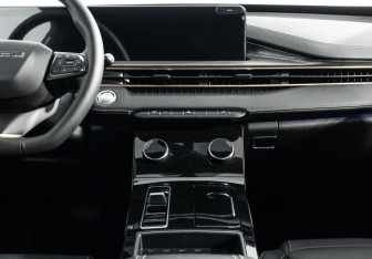 Подержанный автомобиль Exeed LX 2024 года (14 фото)