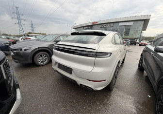 Новый Porsche Cayenne 2026 (3 фото)
