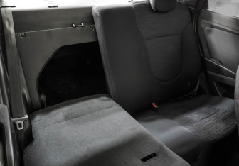 Подержанный автомобиль Hyundai Solaris Sedan 2016 года (22 фото)