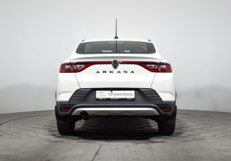 Подержанный автомобиль Renault Arkana 2021 года (7 фото)