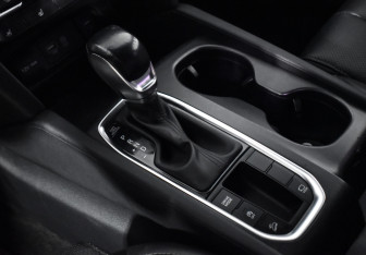 Подержанный автомобиль Hyundai Santa Fe 2019 года (11 фото)