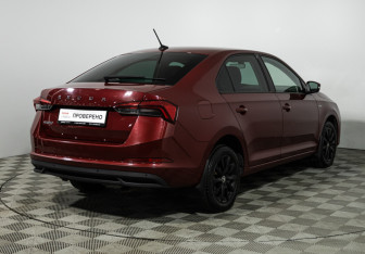 Подержанный автомобиль Skoda Rapid Liftback 2021 года (5 фото)