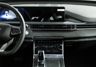 Подержанный автомобиль Chery Tiggo 7 Pro Max 2023 года (14 фото)